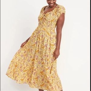 Old Navy Waist-Defined Puff-Sleeve Floral Maxi Dress